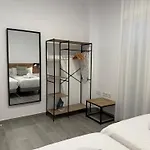 Апартаменты Edificio La Botica De Enrique By Planners Малага