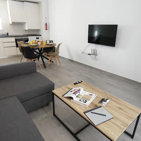 Apartamento Edificio La Botica De Enrique By Planners Málaga