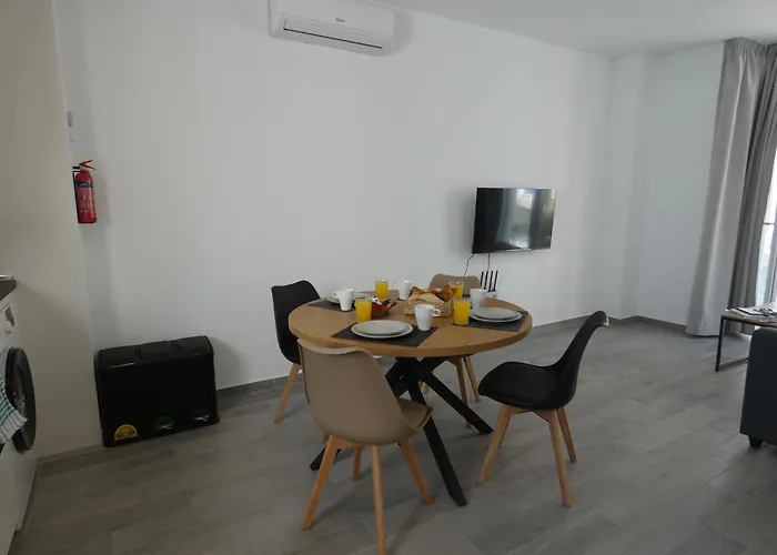Apartamento Edificio La Botica De Enrique By Planners *